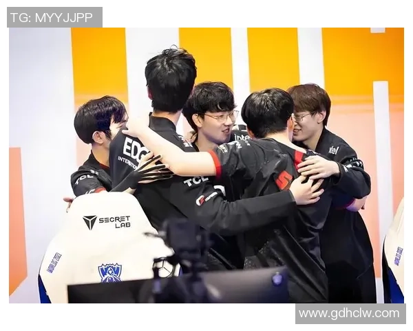 《电竞赛事激战正酣全球顶级战队齐聚巅峰对决》