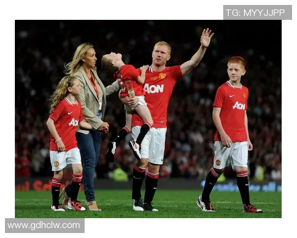 保罗斯科尔斯的红魔传奇与英伦中场艺术巅峰之路