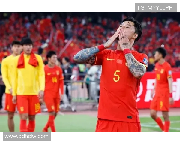 张琳芃用拼搏诠释中国足球精神以坚韧与信念书写绿茵传奇 张琳芃用拼搏诠释中国足球精神以坚韧与信念书写绿茵传奇