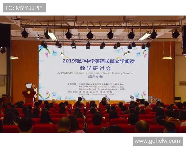 梅州客家文化传承与发展：历史、语言、习俗与现代融合的多维探索