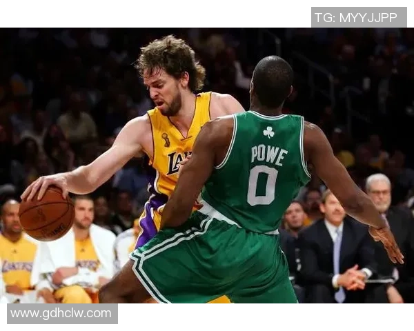 湖人凯尔特人经典对决再度上演 NBA总决赛历史上最激烈的宿敌较量 湖人凯尔特人经典对决再度上演 NBA总决赛历史上最激烈的宿敌较量